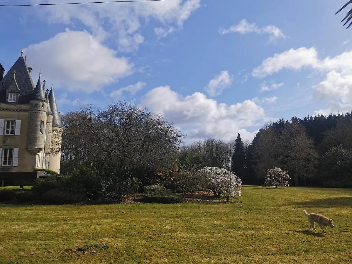 Chateau De Launay Guen Hotel Plemet 0*,  France
